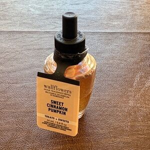 Wallflower Sweet Cinnamon Pumpkin Fragrance Refill